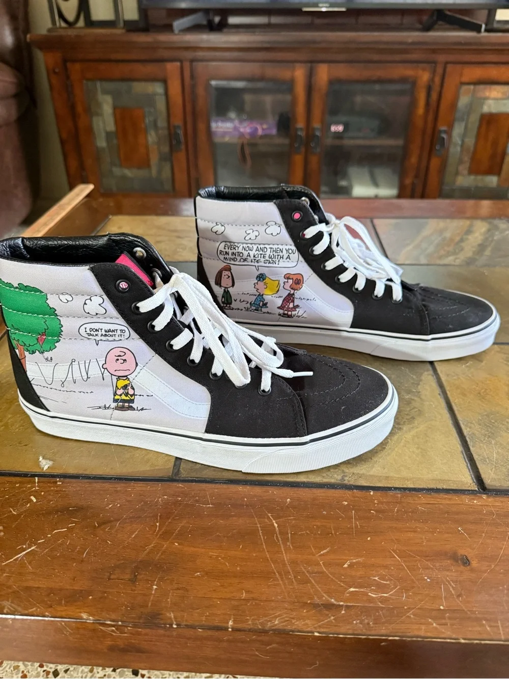 Vans x Peanuts Sk8-Hi Reissue Charlie Kite Men's Size 10.5 High Top Sneakers